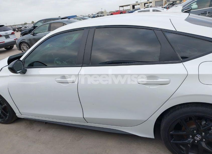 Photo 14 of 2024 Honda Civic SPORT (VIN 19XFL2H88RE021853)