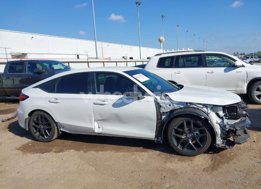 Photo 14 of 2024 Honda Civic SPORT (VIN 19XFL2H88RE021951)