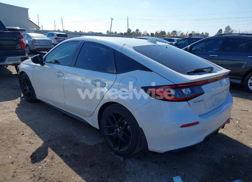 Photo 3 of 2024 Honda Civic SPORT (VIN 19XFL2H88RE021951)