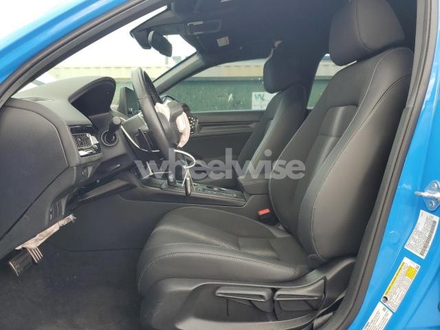 Photo 13 of 2024 HONDA CIVIC SPORT (VIN 19XFL2H88RE029287)