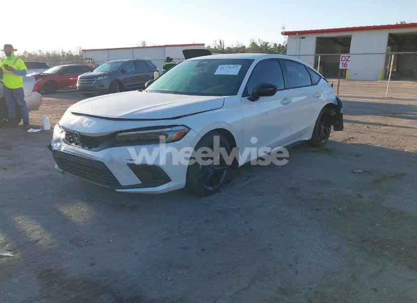 Photo 2 of 2024 Honda Civic SPORT (VIN 19XFL2H88RE034487)