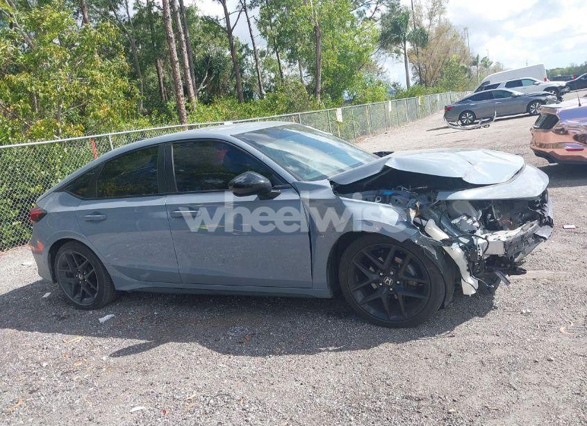 Photo 13 of 2024 Honda Civic SPORT (VIN 19XFL2H89RE002132)