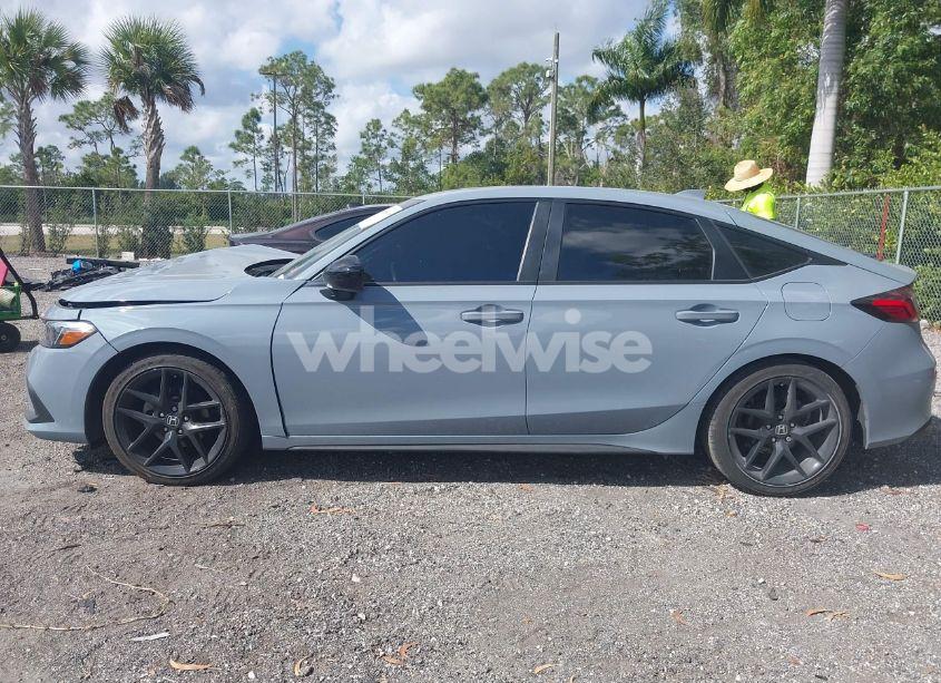 Photo 14 of 2024 Honda Civic SPORT (VIN 19XFL2H89RE002132)