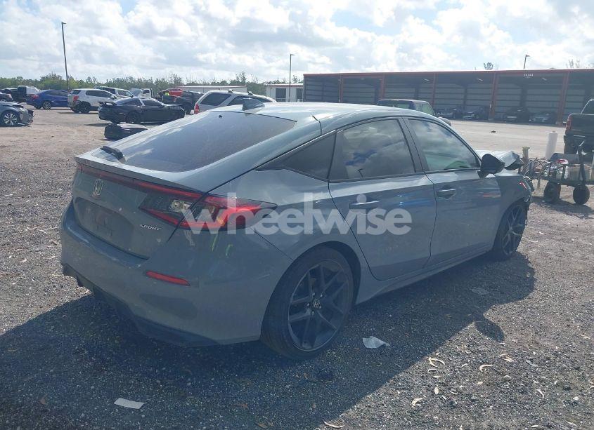 Photo 4 of 2024 Honda Civic SPORT (VIN 19XFL2H89RE002132)