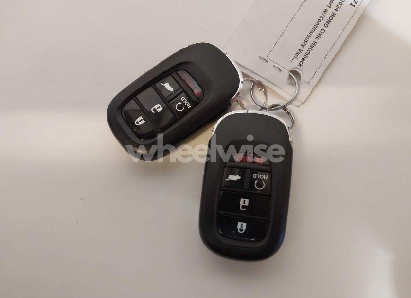 Photo 11 of 2024 Honda Civic SPORT (VIN 19XFL2H89RE007024)