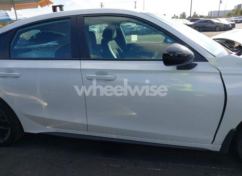 Photo 14 of 2024 Honda Civic SPORT (VIN 19XFL2H89RE015009)