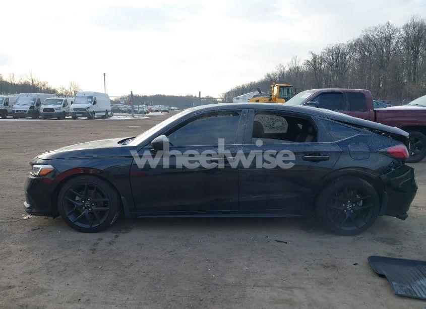 Photo 14 of 2024 Honda Civic SPORT (VIN 19XFL2H89RE015396)