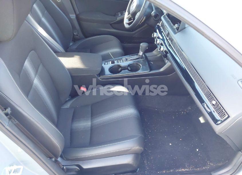 Photo 5 of 2024 Honda Civic SPORT (VIN 19XFL2H89RE032716)