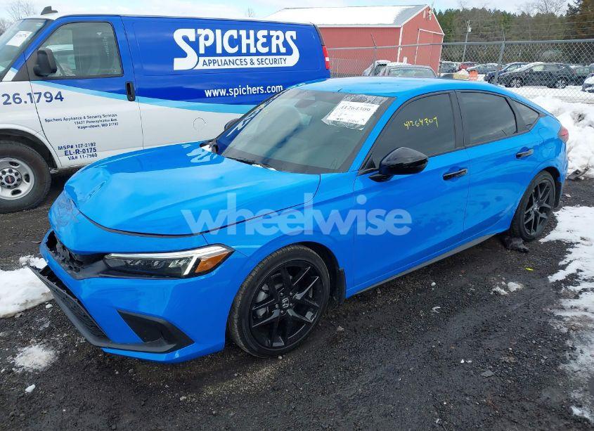 Photo 2 of 2024 Honda Civic SPORT (VIN 19XFL2H89RE038578)