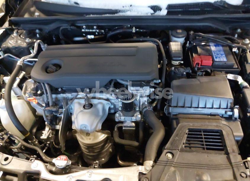 Photo 10 of 2025 Honda Civic SPORT (VIN 19XFL2H89SE000743)