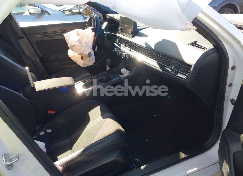 Photo 5 of 2022 Honda Civic SPORT (VIN 19XFL2H8XNE000965)