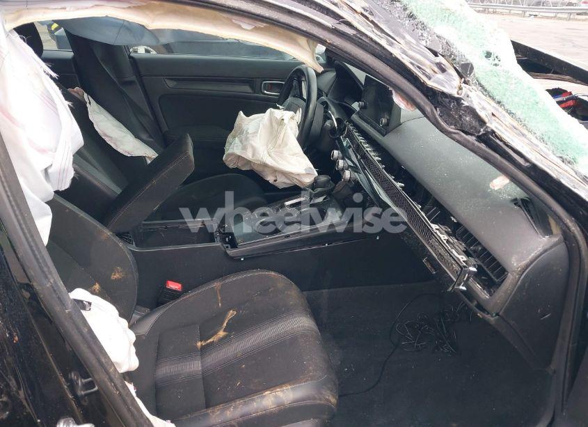 Photo 5 of 2022 Honda Civic SPORT (VIN 19XFL2H8XNE002540)