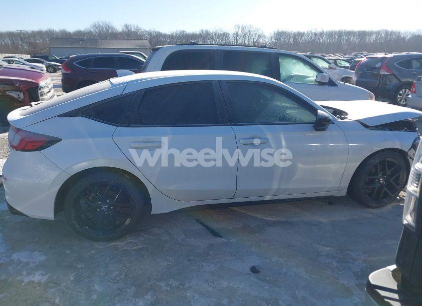 Photo 14 of 2022 Honda Civic SPORT (VIN 19XFL2H8XNE009441)