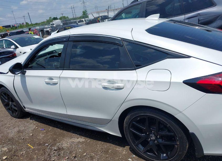 Photo 15 of 2022 Honda Civic SPORT (VIN 19XFL2H8XNE009729)