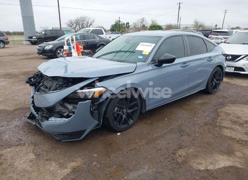 Photo 2 of 2022 Honda Civic SPORT (VIN 19XFL2H8XNE020438)