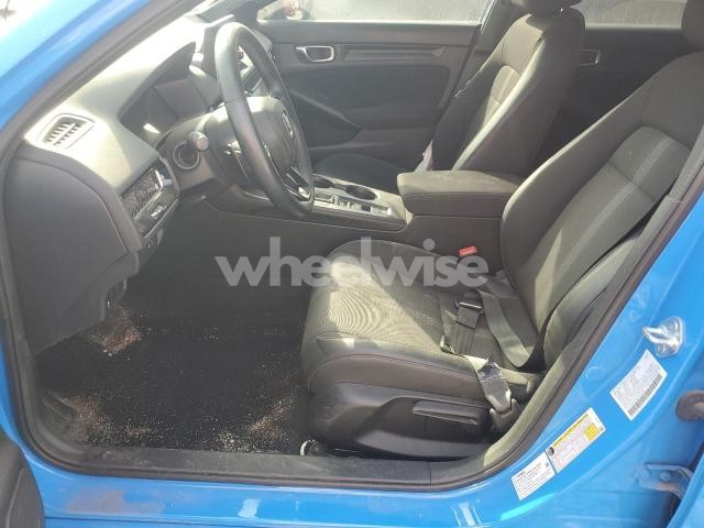 Photo 3 of 2022 HONDA CIVIC SPORT (VIN 19XFL2H8XNE021380)