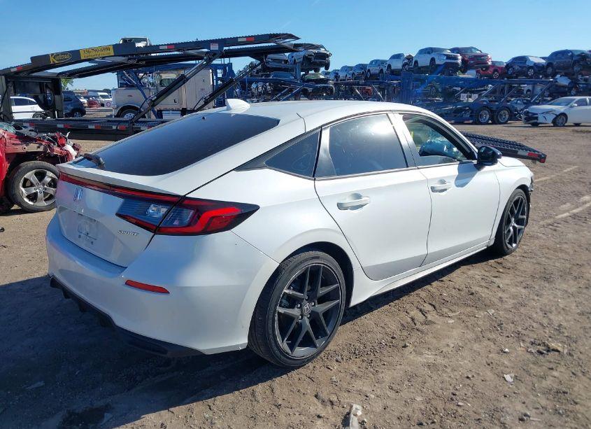 Photo 4 of 2023 Honda Civic SPORT (VIN 19XFL2H8XPE013637)