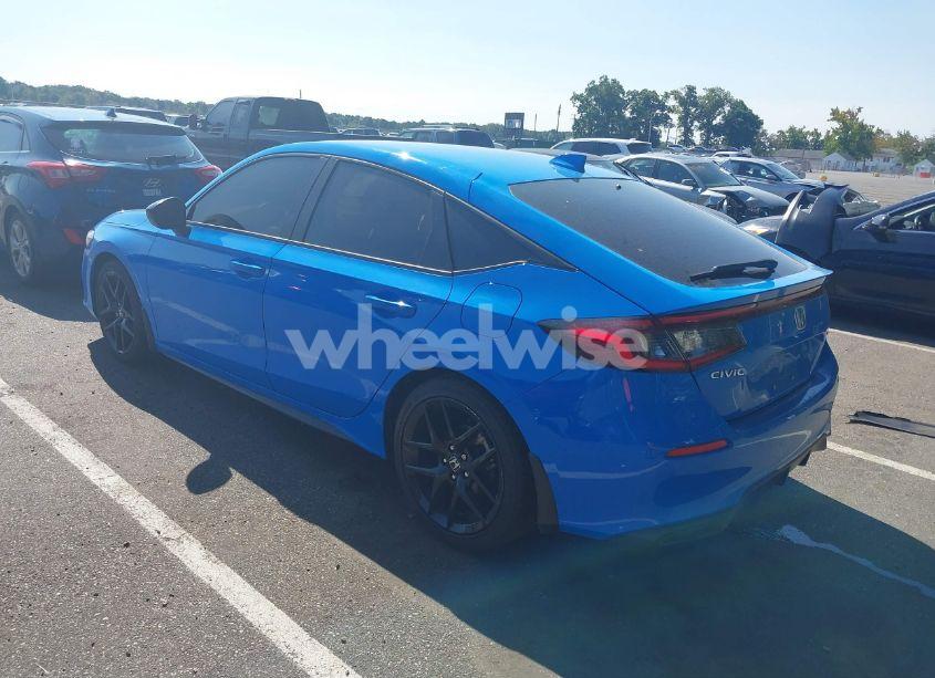 Photo 3 of 2024 Honda Civic SPORT (VIN 19XFL2H8XRE012572)