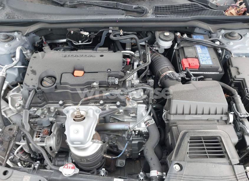 Photo 10 of 2024 Honda Civic SPORT (VIN 19XFL2H8XRE031722)