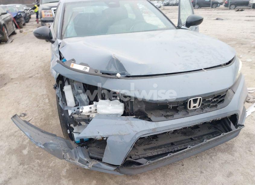 Photo 6 of 2024 Honda Civic SPORT (VIN 19XFL2H8XRE031722)