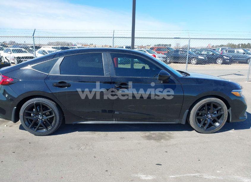 Photo 13 of 2024 Honda Civic SPORT (VIN 19XFL2H8XRE040484)