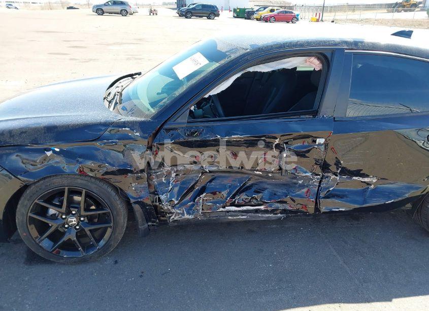 Photo 6 of 2024 Honda Civic SPORT (VIN 19XFL2H8XRE040484)