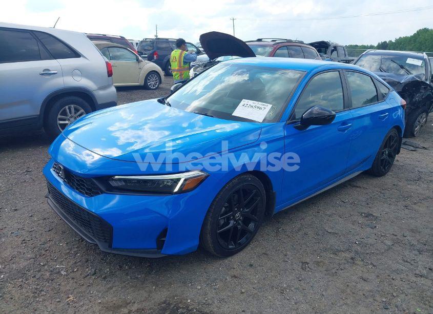 Photo 2 of 2025 Honda Civic SPORT (VIN 19XFL2H8XSE002145)