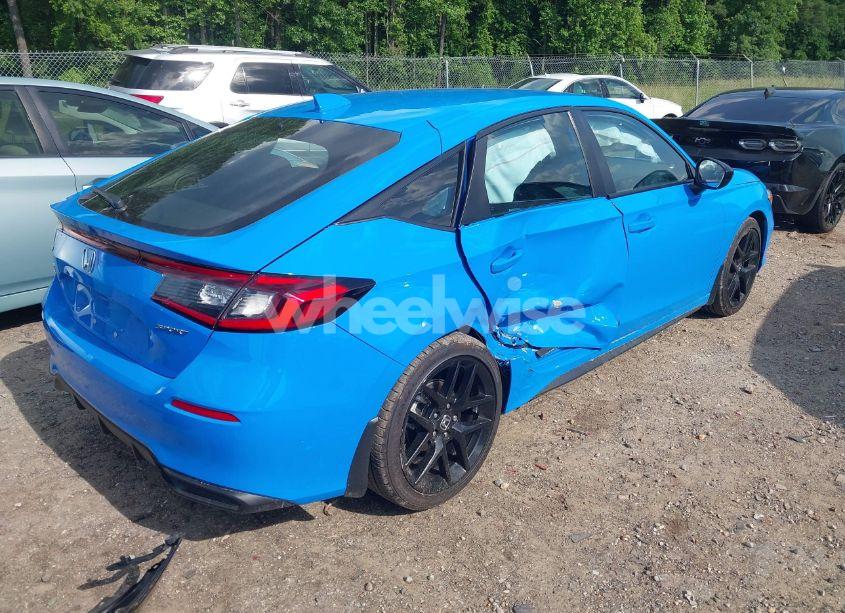 Photo 4 of 2025 Honda Civic SPORT (VIN 19XFL2H8XSE002145)