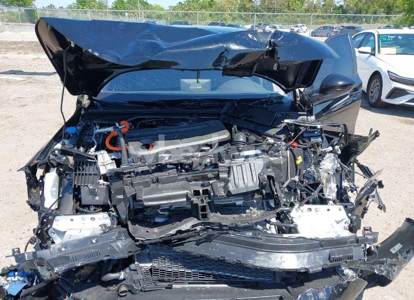 Photo 10 of 2025 Honda Civic HYBRID SPORT TOURING (VIN 19XFL4H93SE006784)