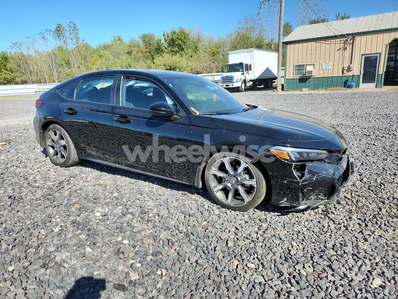 Photo 4 of 2025 HONDA CIVIC SPORT TOURING (VIN 19XFL4H98SE005467)