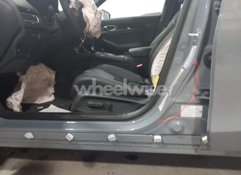 Photo 19 of 2025 Honda Civic HYBRID SPORT TOURING (VIN 19XFL4H98SE016565)