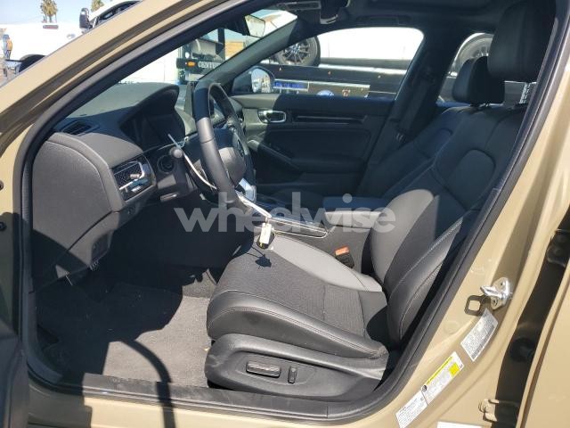 Photo 10 of 2025 HONDA CIVIC SPORT TOURING N/A (VIN 19XFL4H9XSE016860)