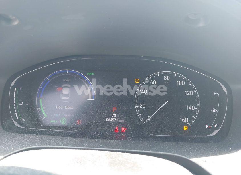 Photo 7 of 2019 Honda Insight LX (VIN 19XZE4F10KE029699)