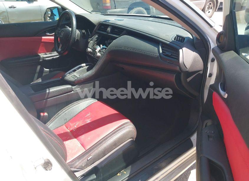 Photo 5 of 2019 Honda Insight LX (VIN 19XZE4F12KE021054)