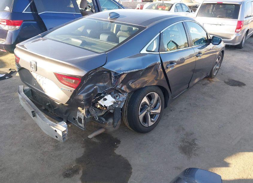 Photo 4 of 2019 Honda Insight LX (VIN 19XZE4F13KE016865)