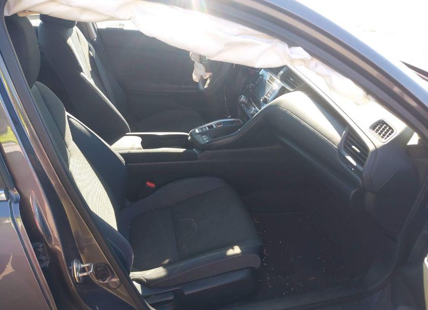 Photo 5 of 2019 Honda Insight LX (VIN 19XZE4F13KE025582)