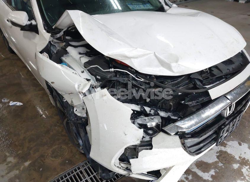 Photo 18 of 2019 Honda Insight EX (VIN 19XZE4F51KE008119)