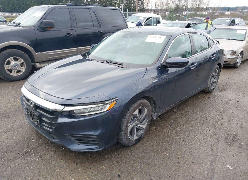 Photo 2 of 2019 Honda Insight EX (VIN 19XZE4F51KE013319)