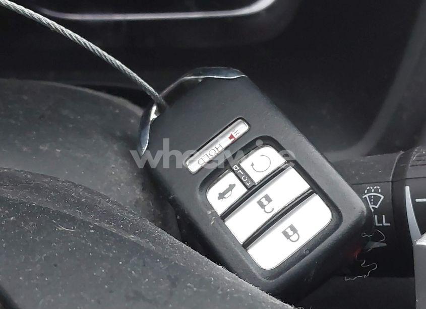 Photo 11 of 2019 Honda Insight EX (VIN 19XZE4F51KE030105)