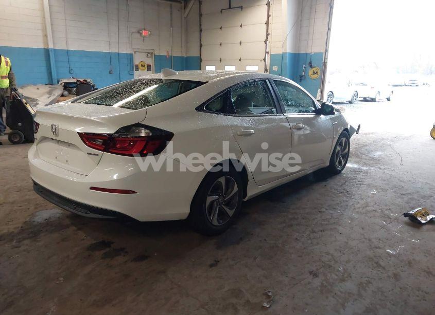 Photo 4 of 2019 Honda Insight EX (VIN 19XZE4F52KE004774)