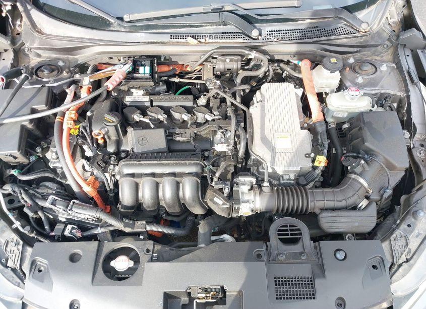 Photo 10 of 2019 Honda Insight EX (VIN 19XZE4F53KE033376)