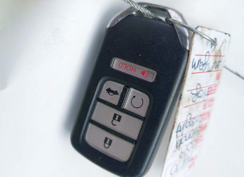 Photo 11 of 2019 Honda Insight EX (VIN 19XZE4F53KE033376)