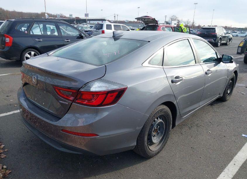 Photo 4 of 2019 Honda Insight EX (VIN 19XZE4F53KE033376)