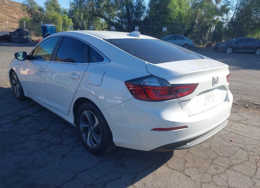 Photo 3 of 2019 Honda Insight EX (VIN 19XZE4F56KE008715)