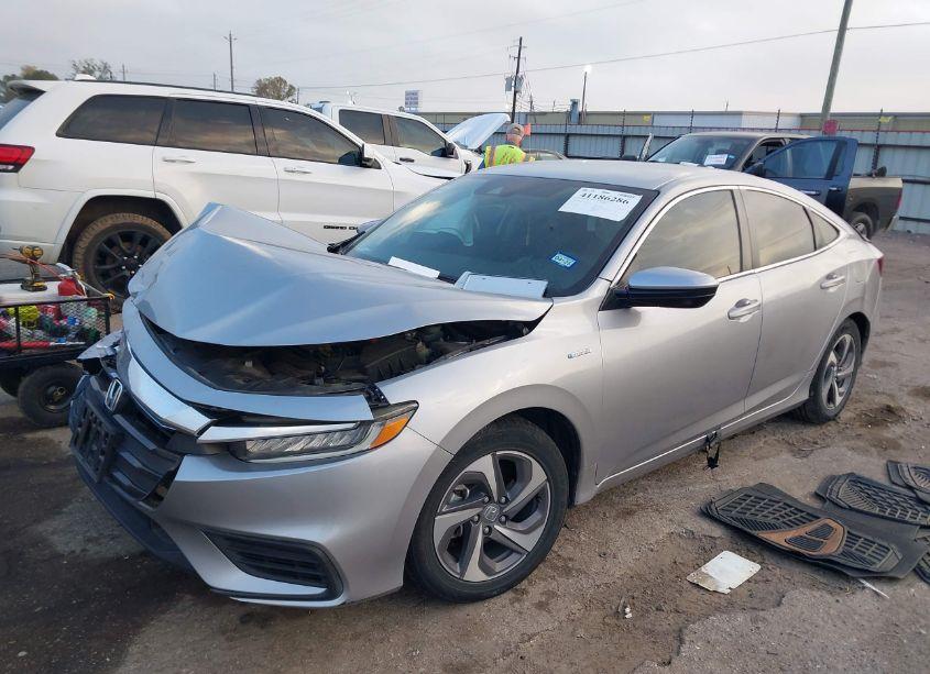 Photo 2 of 2019 Honda Insight EX (VIN 19XZE4F56KE032061)