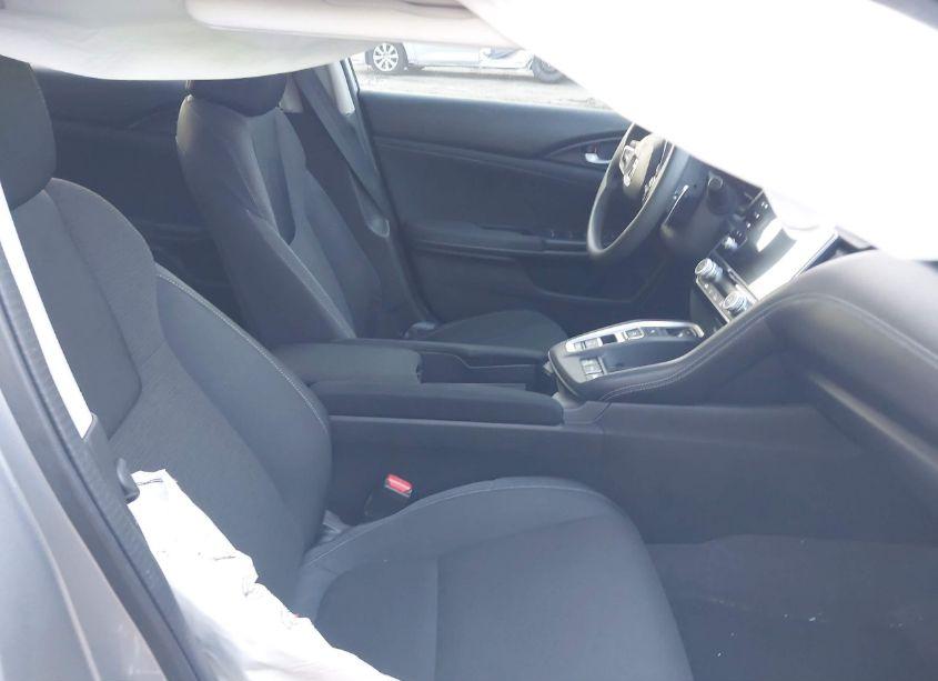 Photo 5 of 2019 Honda Insight EX (VIN 19XZE4F56KE032061)