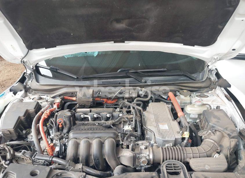 Photo 10 of 2019 Honda Insight EX (VIN 19XZE4F57KE006312)