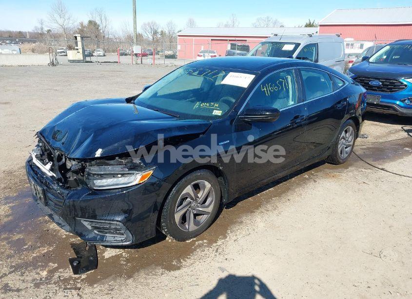 Photo 2 of 2019 Honda Insight EX (VIN 19XZE4F57KE014734)