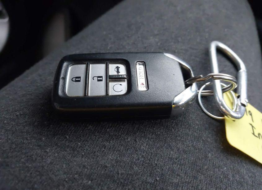 Photo 11 of 2019 Honda Insight EX (VIN 19XZE4F57KE018184)