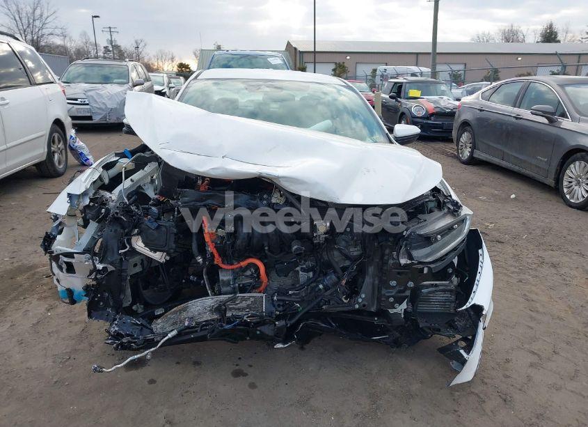 Photo 11 of 2019 Honda Insight EX (VIN 19XZE4F58KE016976)